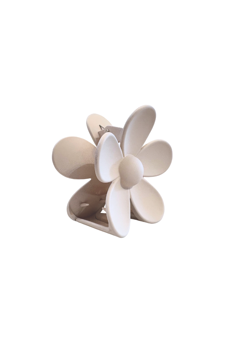 Ava Daisy Clip