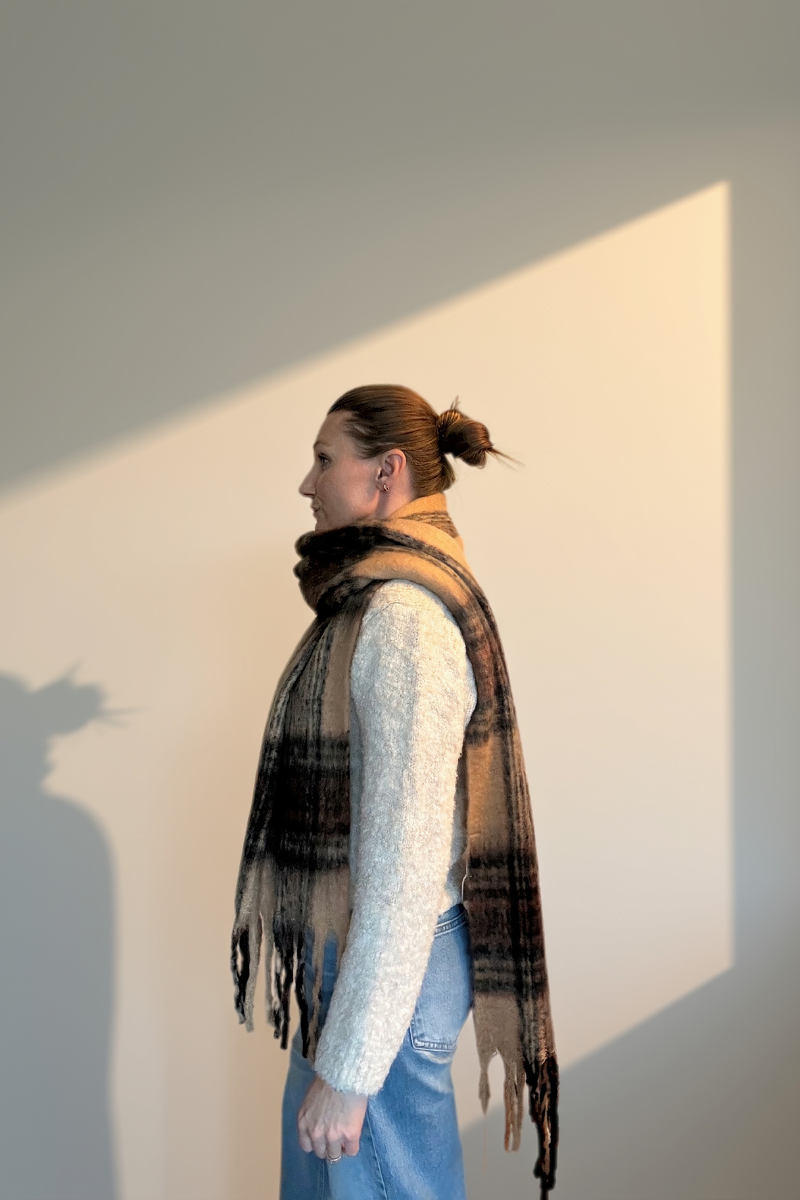 Aster Scarf