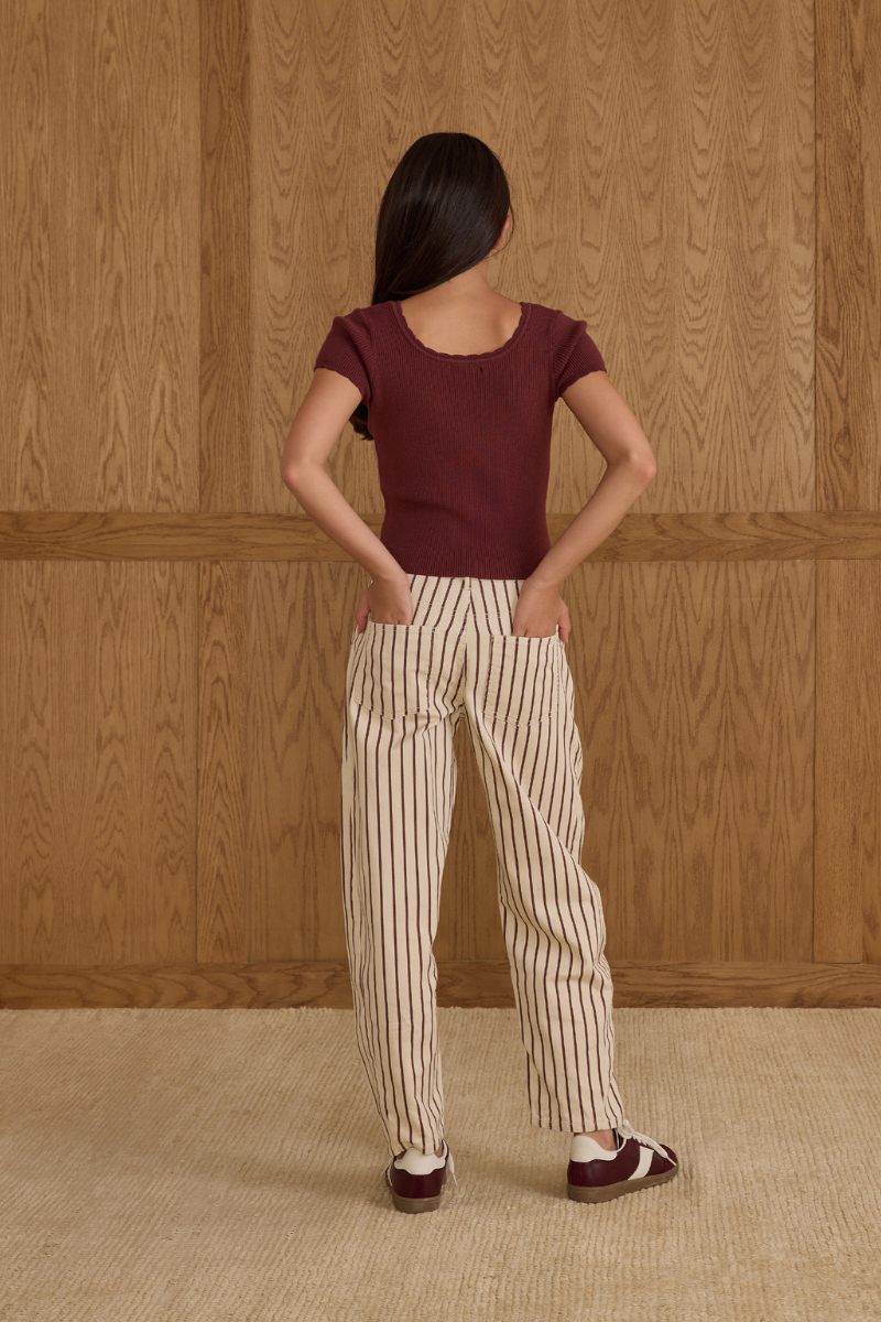 Scallop Tee | Burgundy Teen