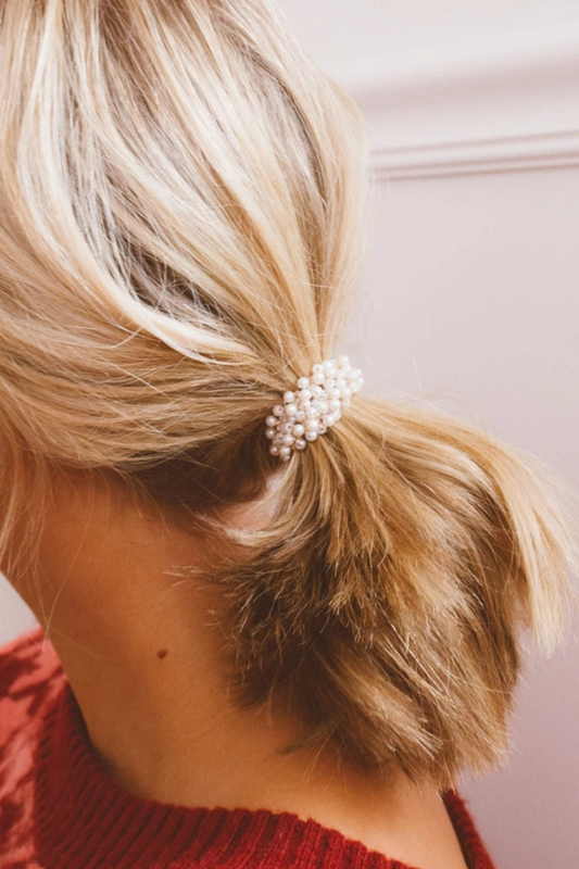 Beaded Pearl Ponytail