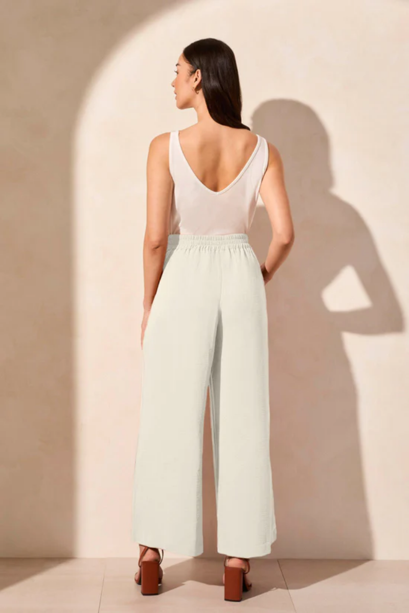 Stretch Woven Flowy Pants