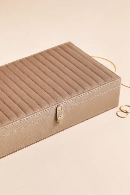 Quilted Jewelry Case | Taupe