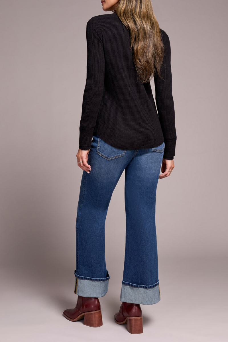 Henley Buttoned Long Sleeve