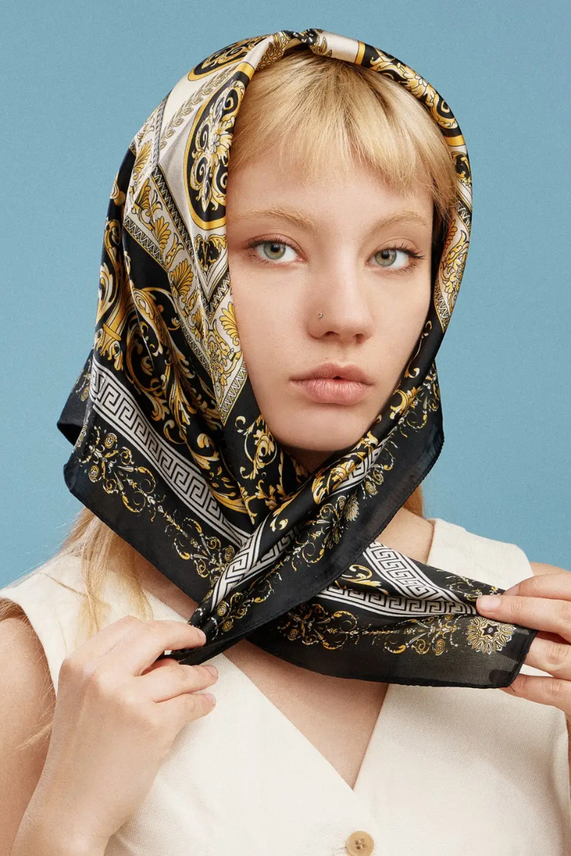 Scarf | Baroque Pattern