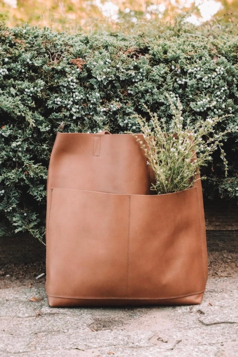 Classic Leather Tote