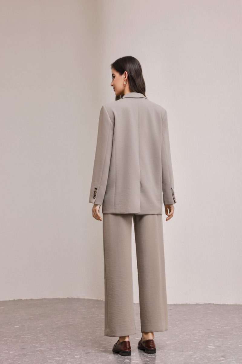 Aster Classic Fit Blazer