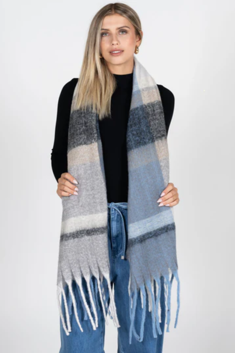 Stripe Pattern Scarf