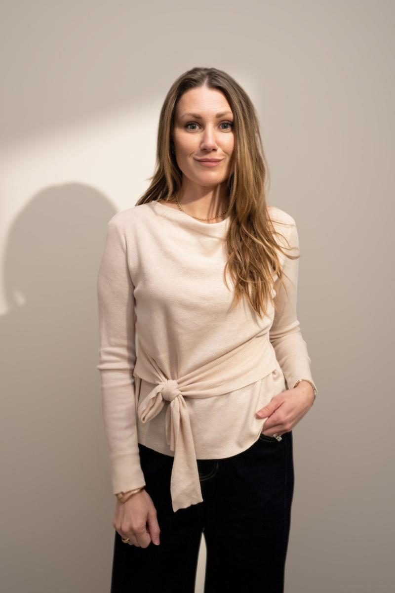 Thea Tie Front Top