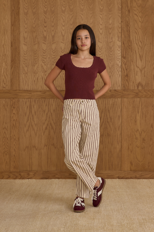 Scallop Tee | Burgundy Teen