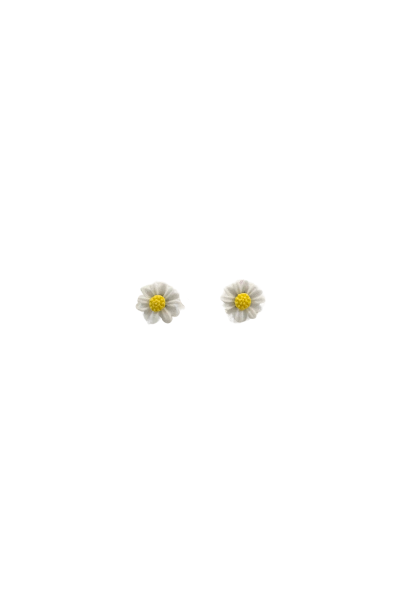 Bellis Studs | White