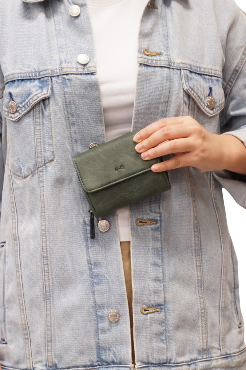 Amber Bi-Fold Wallet