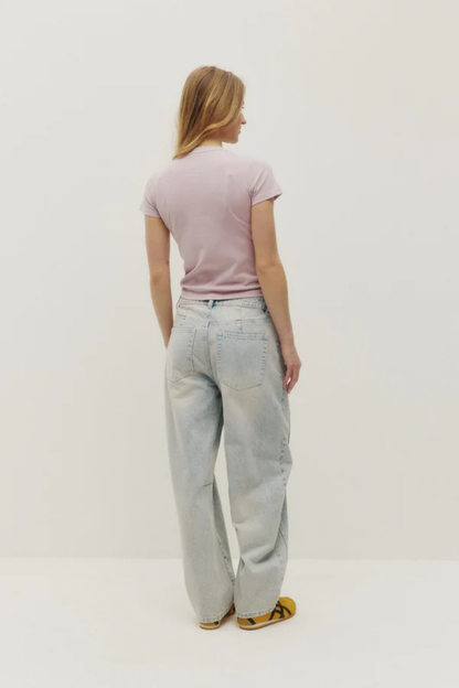 Jacquline Barrel Jeans