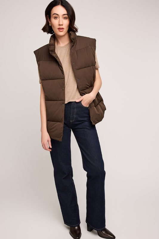 Nora Vest