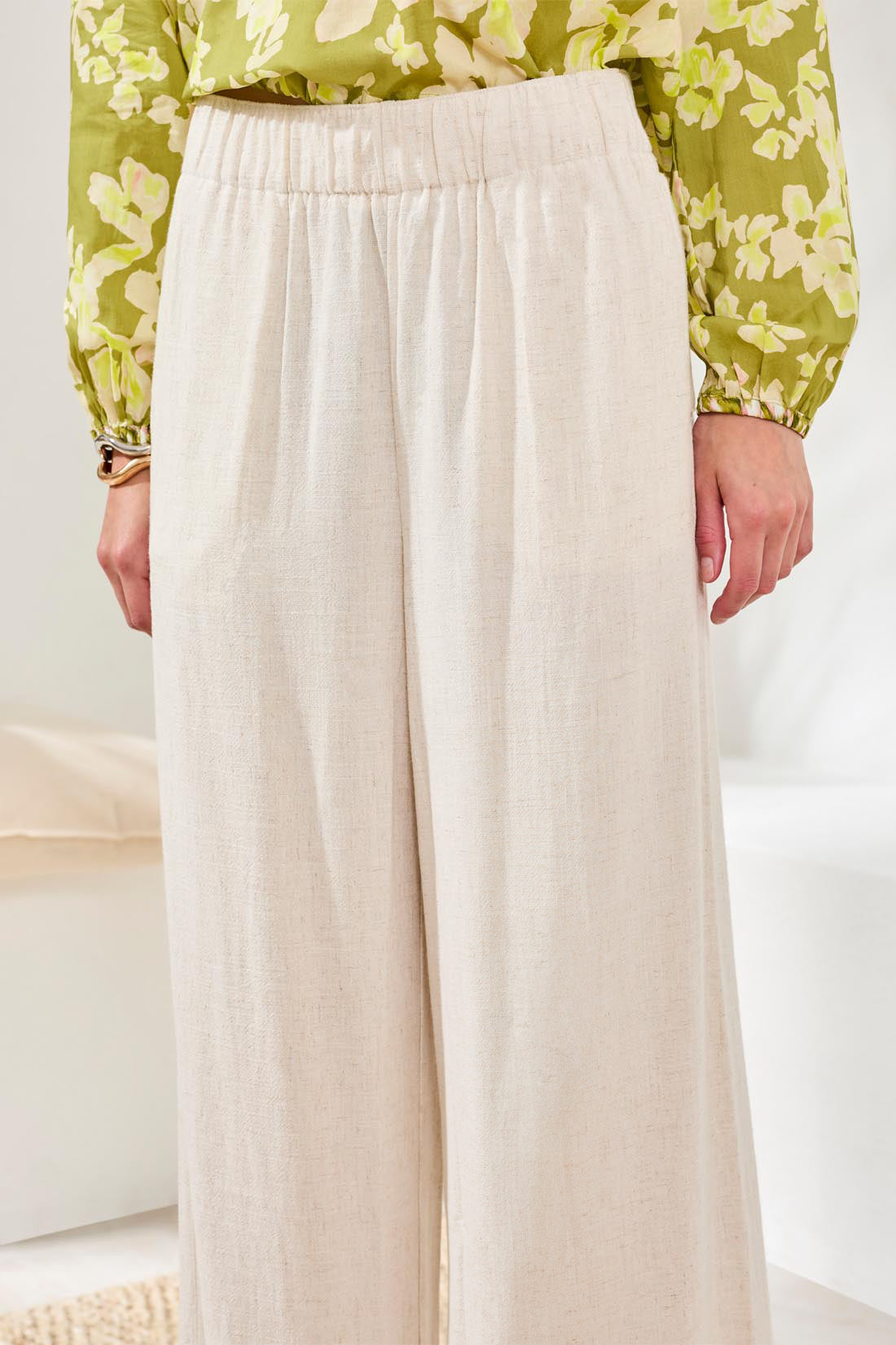 Flowy Linen Pull on Pant